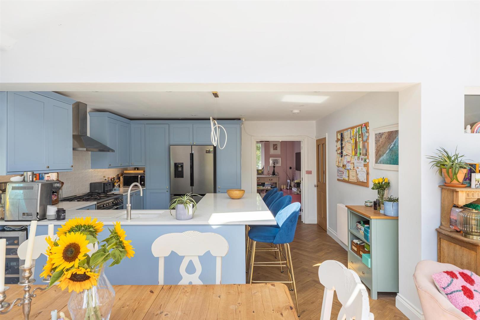 Property Image b07de5a0-8d1a-416b-a9d3-83d5330cb219