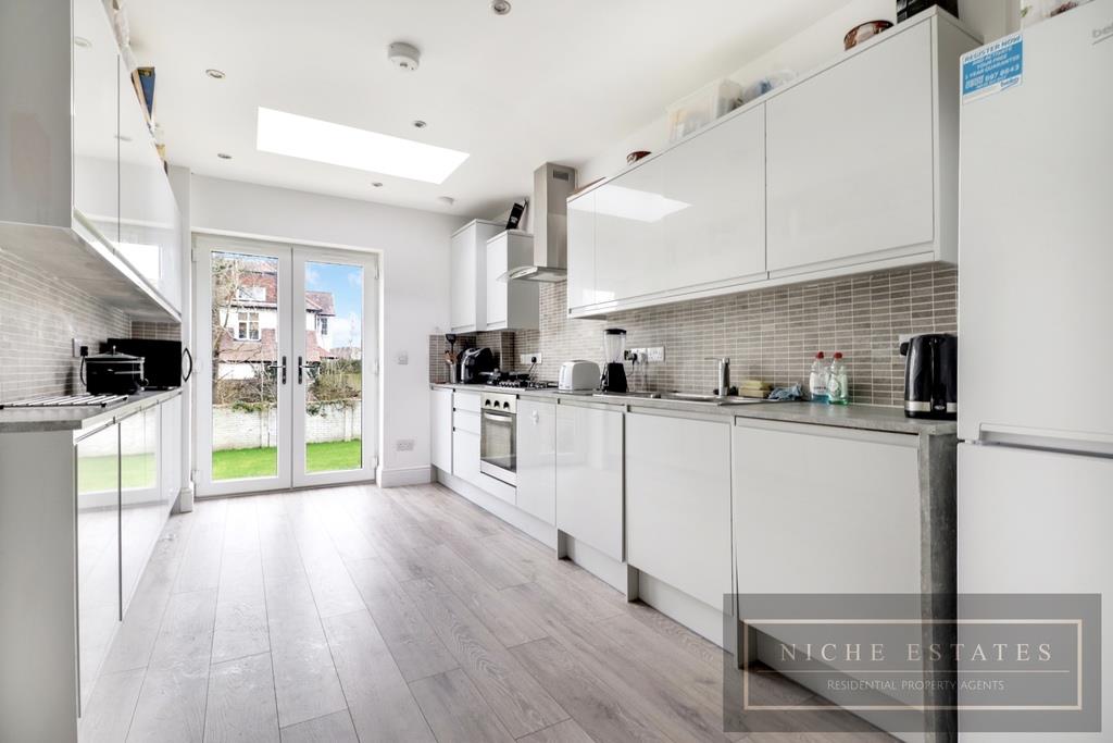 Property Image b08ef6b4-43fe-4ddf-8bbe-d0405cc1dd73