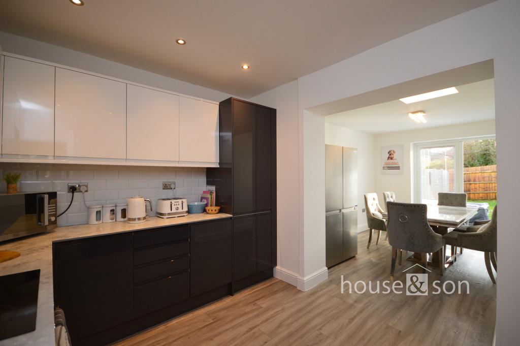 Property Image b09c2a76-ce66-4988-936f-0a5f8f9eaed3