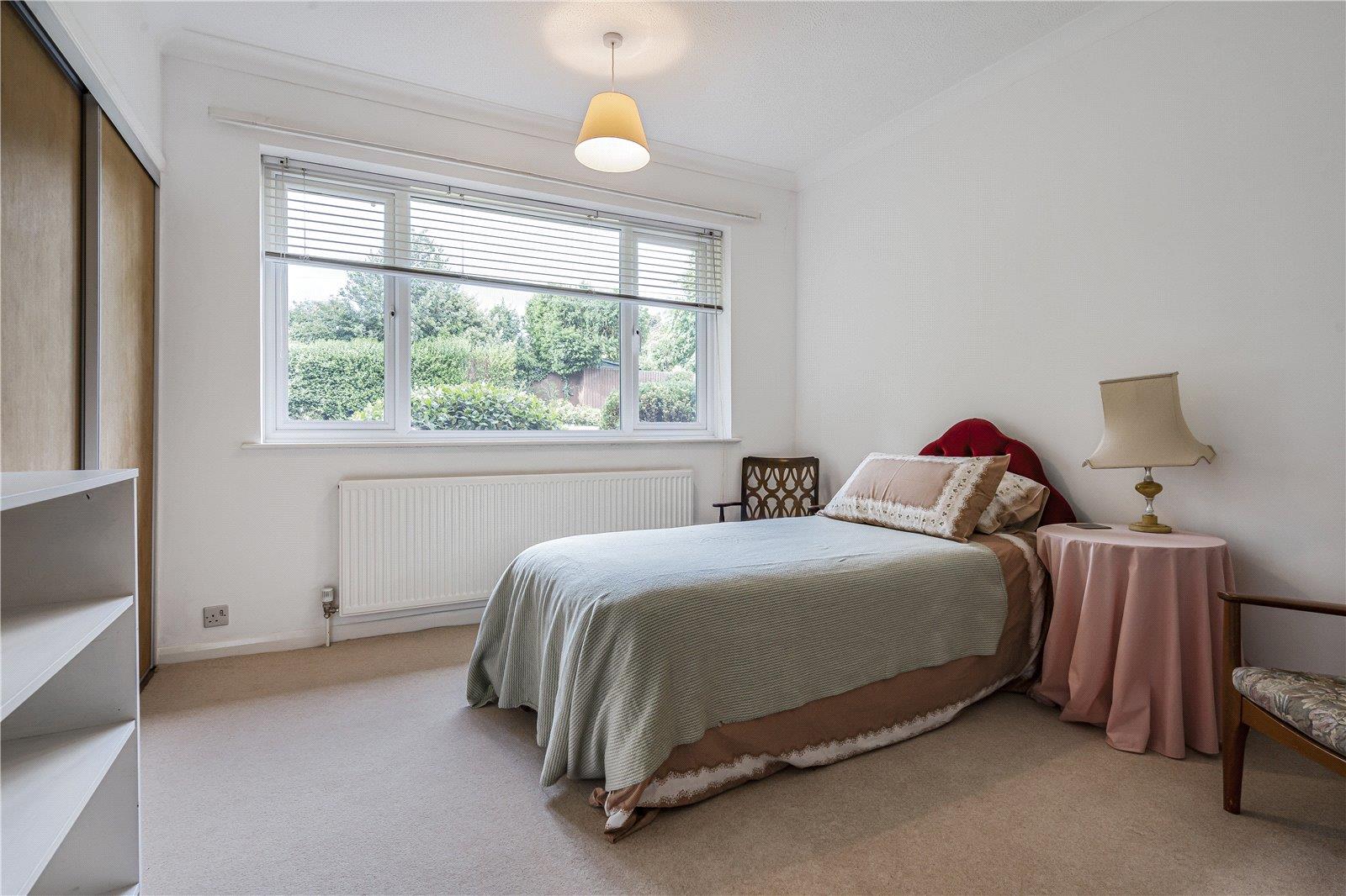 Property Image b09daba6-2025-44e8-a237-00b2aff4ea50