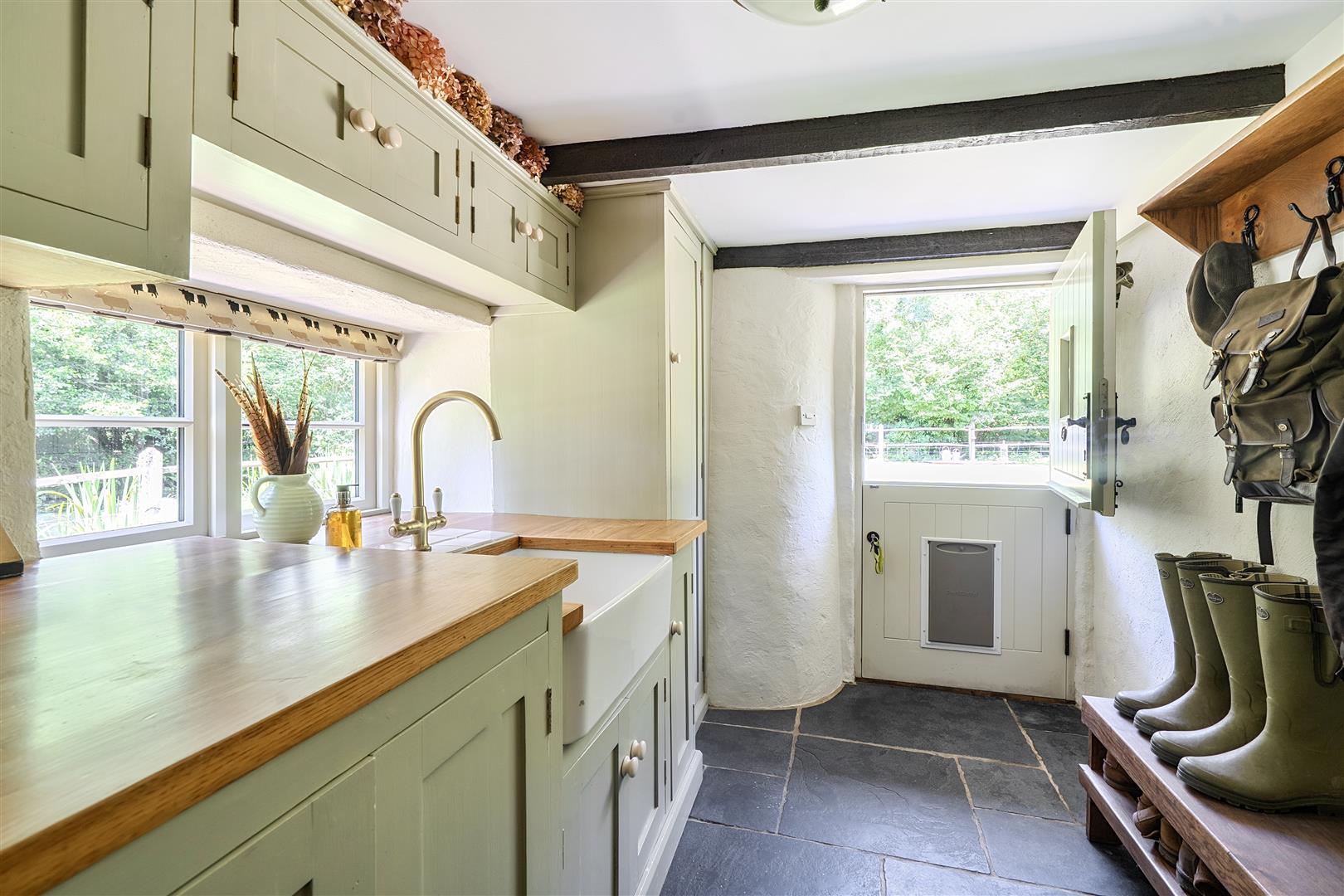 Property Image b09f9941-8ce5-48be-8695-3ad663747095