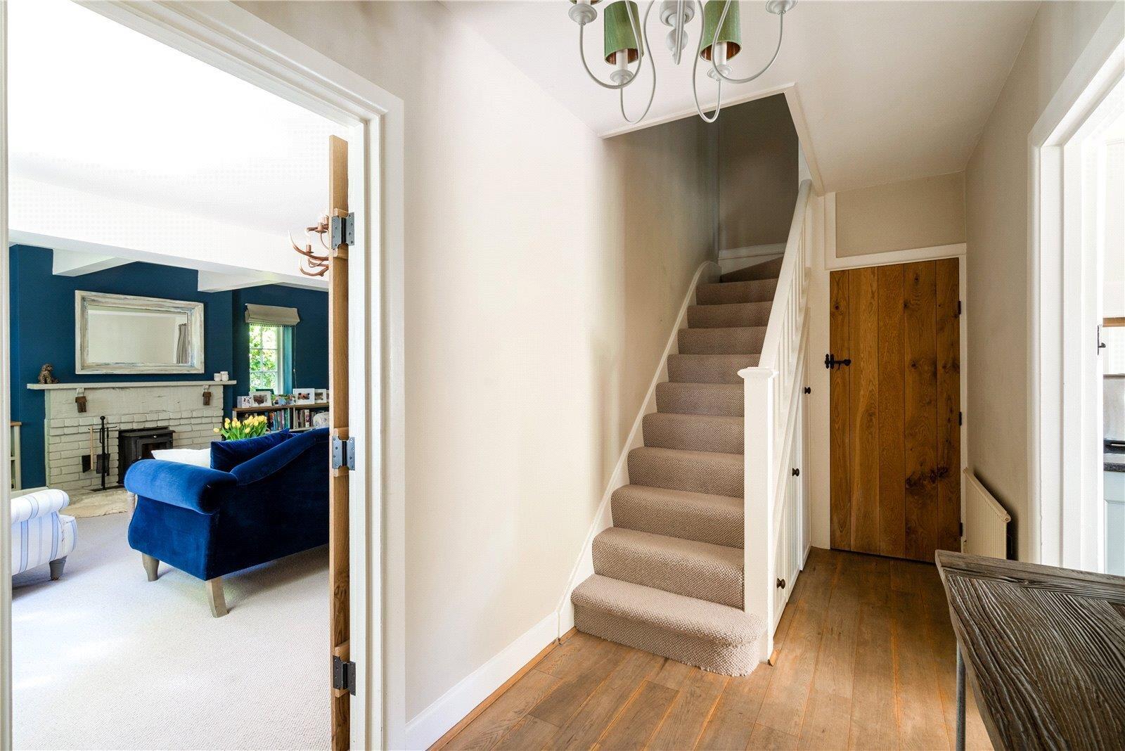Property Image b0a11bc3-d6f8-4176-8180-6899aa185e8f