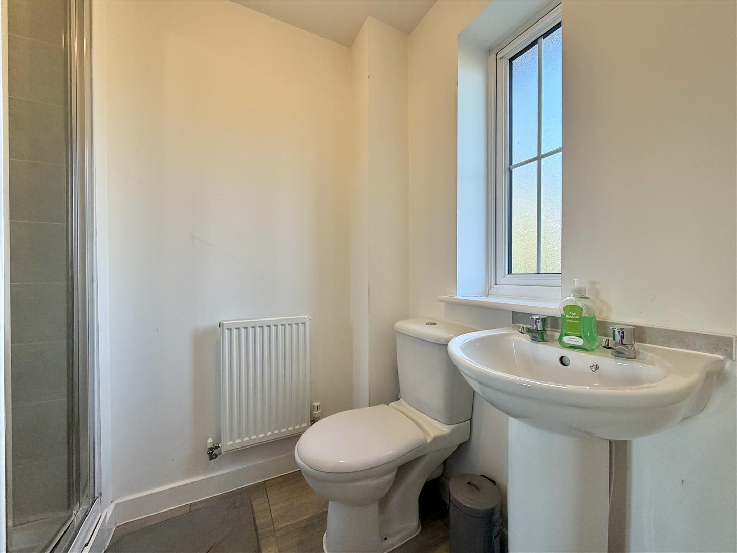 Property Image b0a4f4ee-dc01-4729-a462-3d180874e250