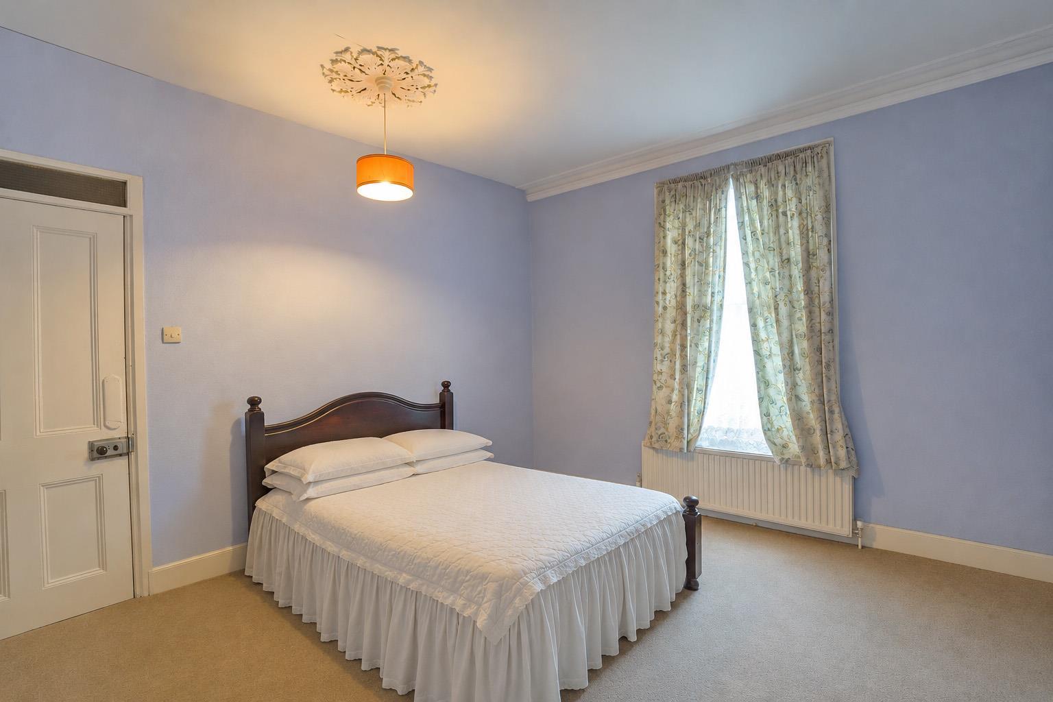 Property Image b0b3c42f-2859-440a-adfe-44a636d3799f