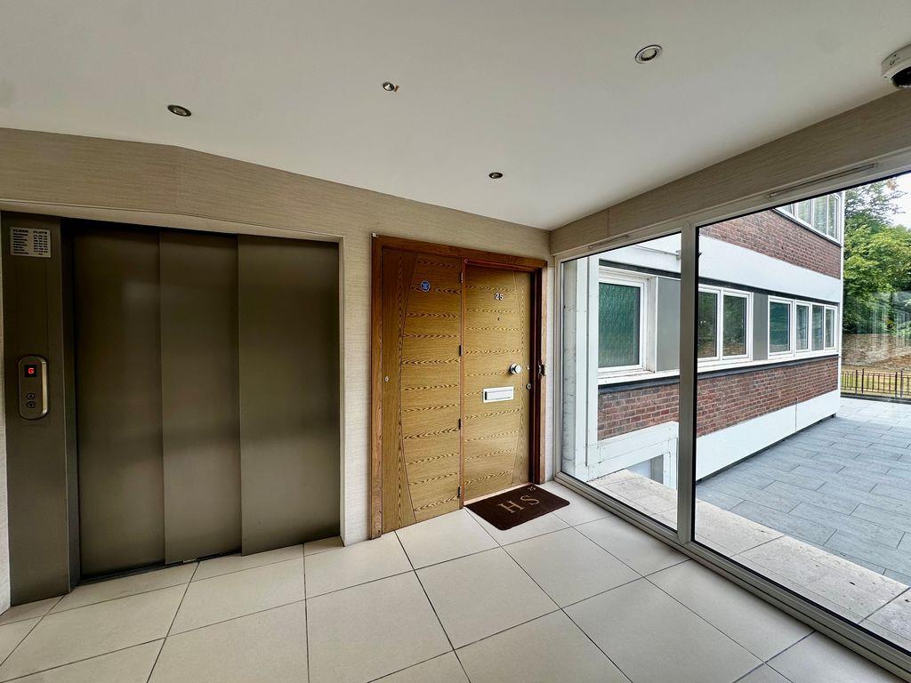 Property Image b0b3e9e7-72c0-4bca-9a29-1ebdd14b9d28