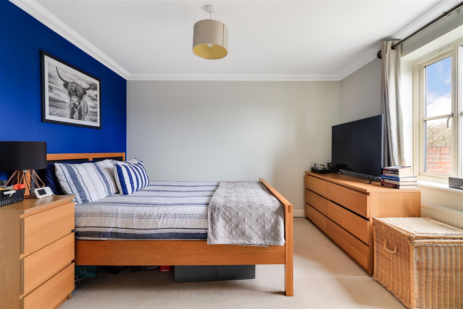 Property Image b0b6c2a7-8903-4112-8b00-bf2b77d6f1ed