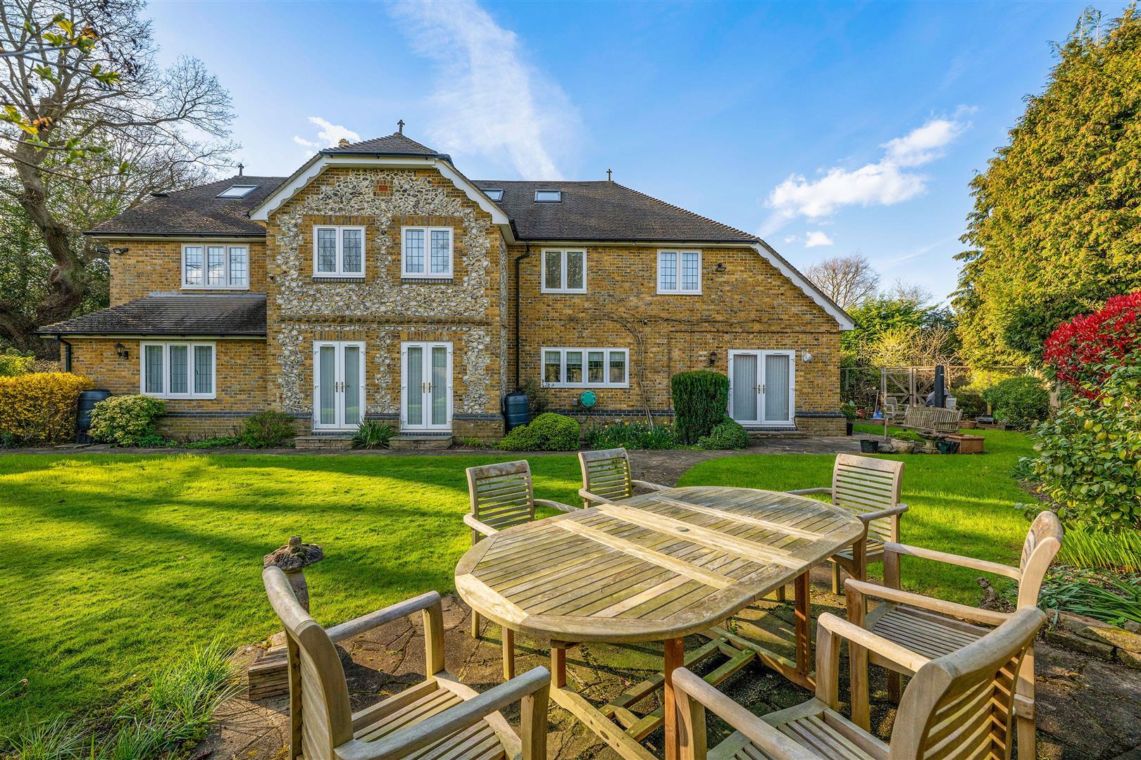 Property Image b0bb454d-7cc0-4b73-b986-aa280390b1a3