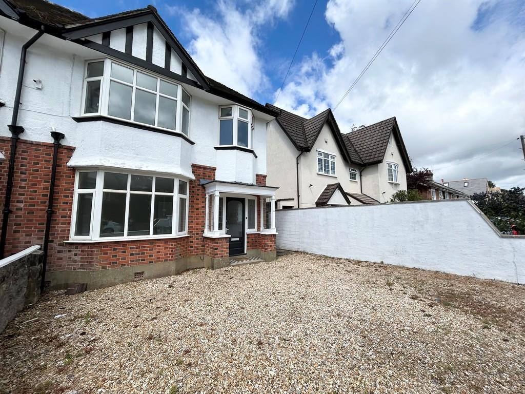 Property Image b0c112e0-b77e-4067-b2c8-f87b2d9daabf