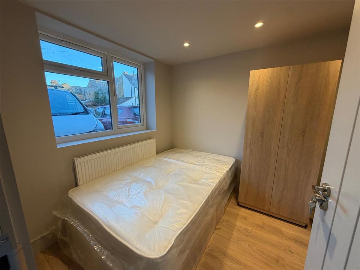 Property Image b0ccb3a7-0cce-4d40-b6ef-6d9e414b5cb5