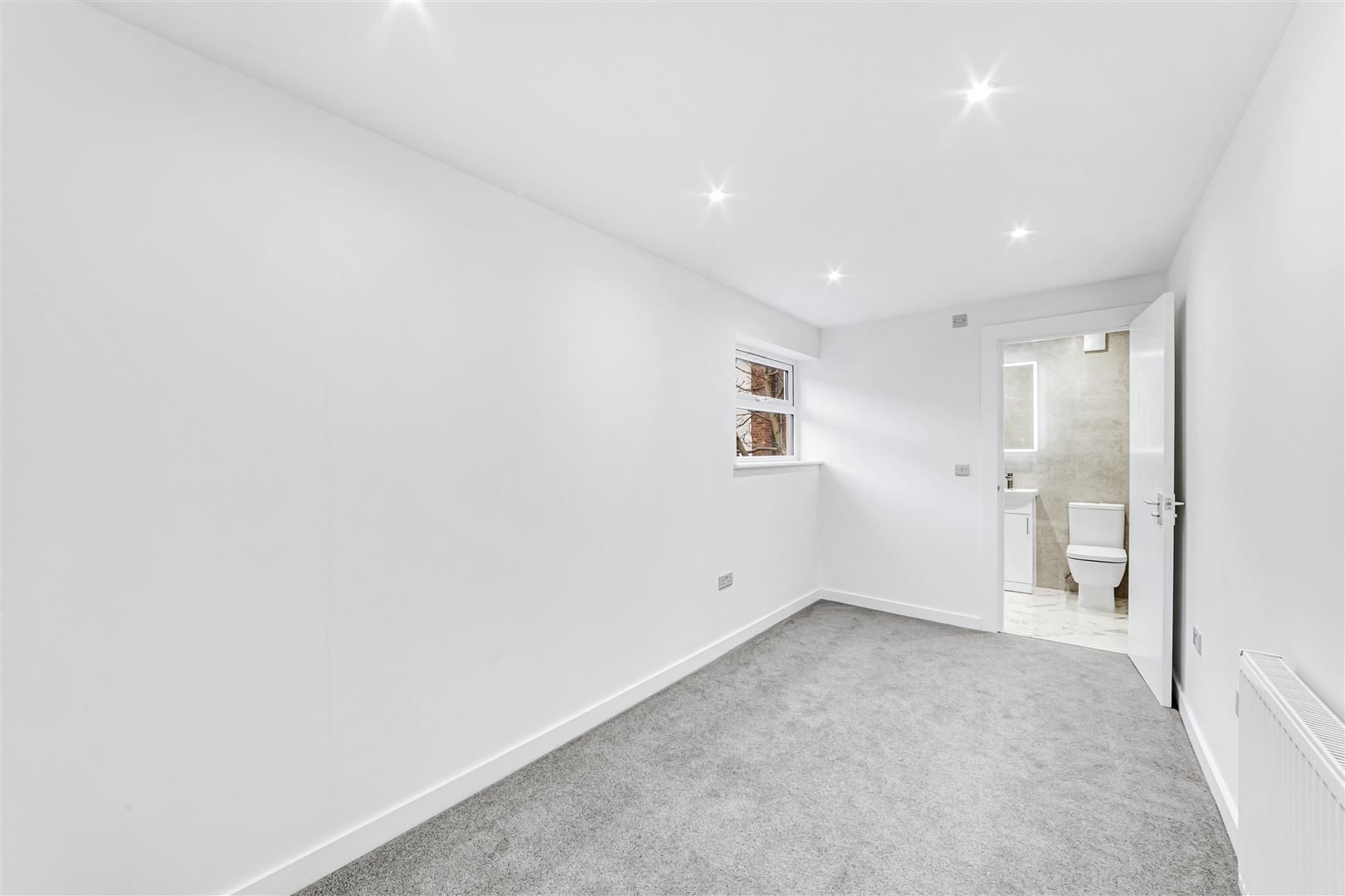 Property Image b0cd6a71-65b9-48c8-aad2-1cf6d50b7f9b