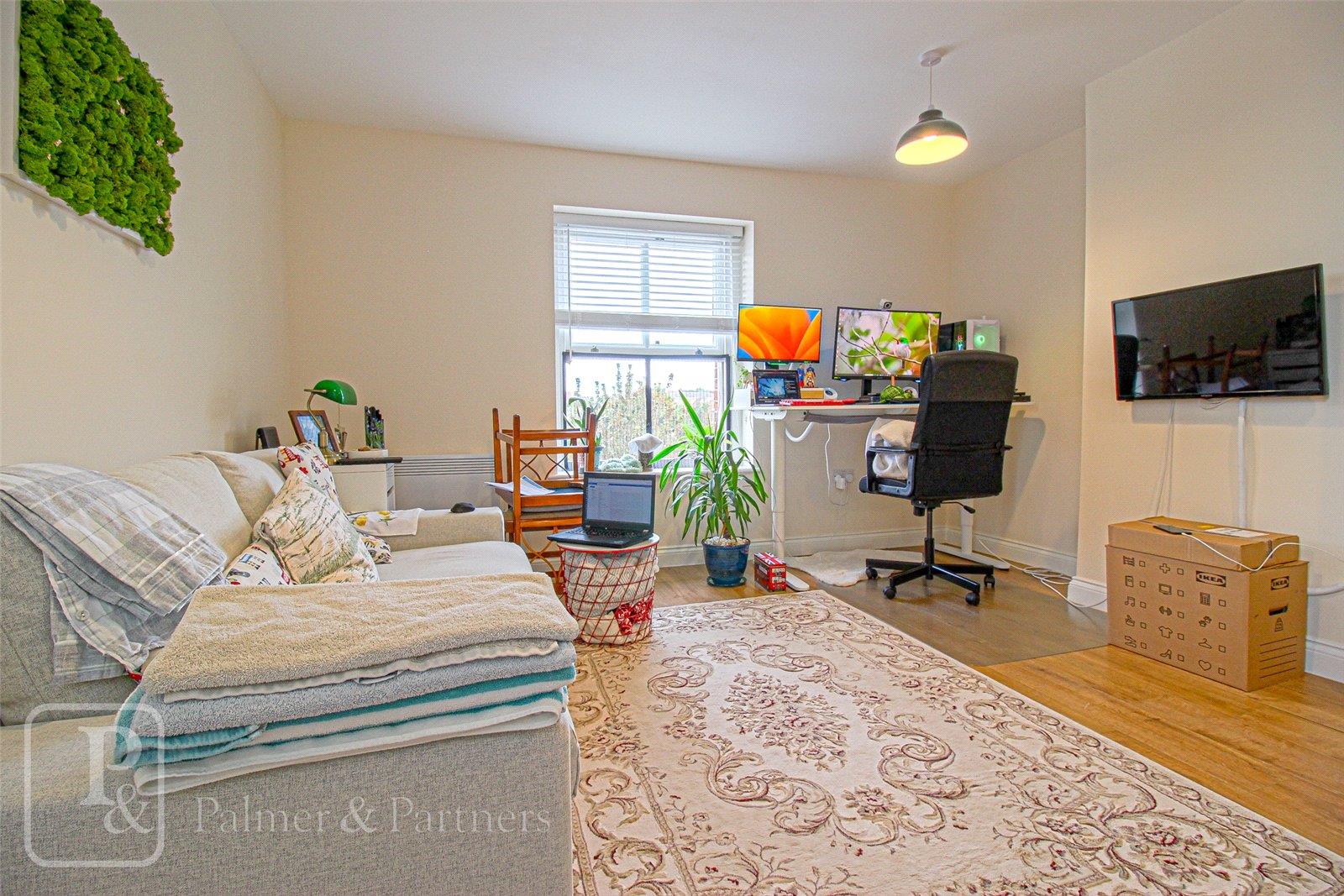 Property Image b0ce5dae-5767-48b8-9301-b5857e12abca