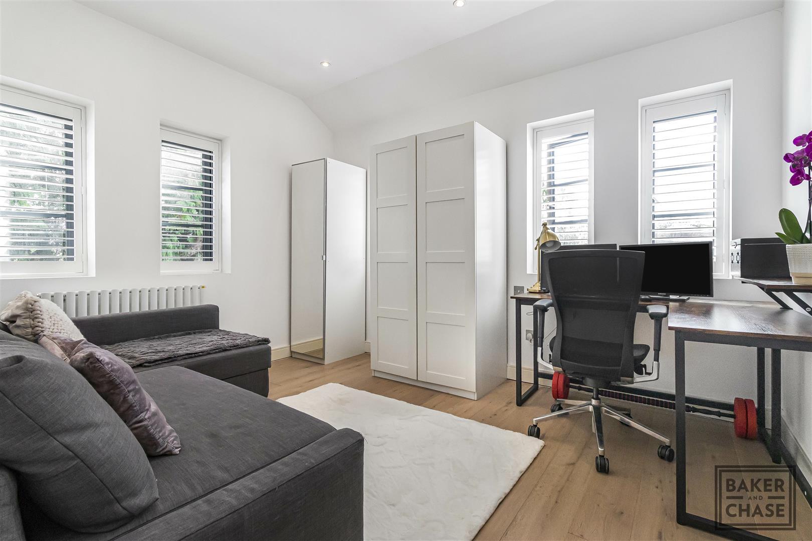 Property Image b0d1b05a-fa5e-4799-8839-54c9398f6dce