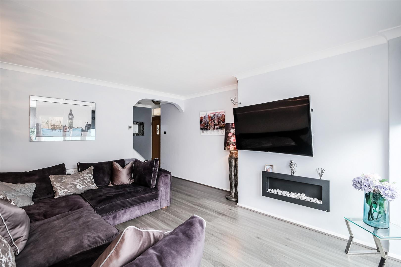 Property Image b0d647b7-7527-497b-aa45-8ff8d7ac86d8