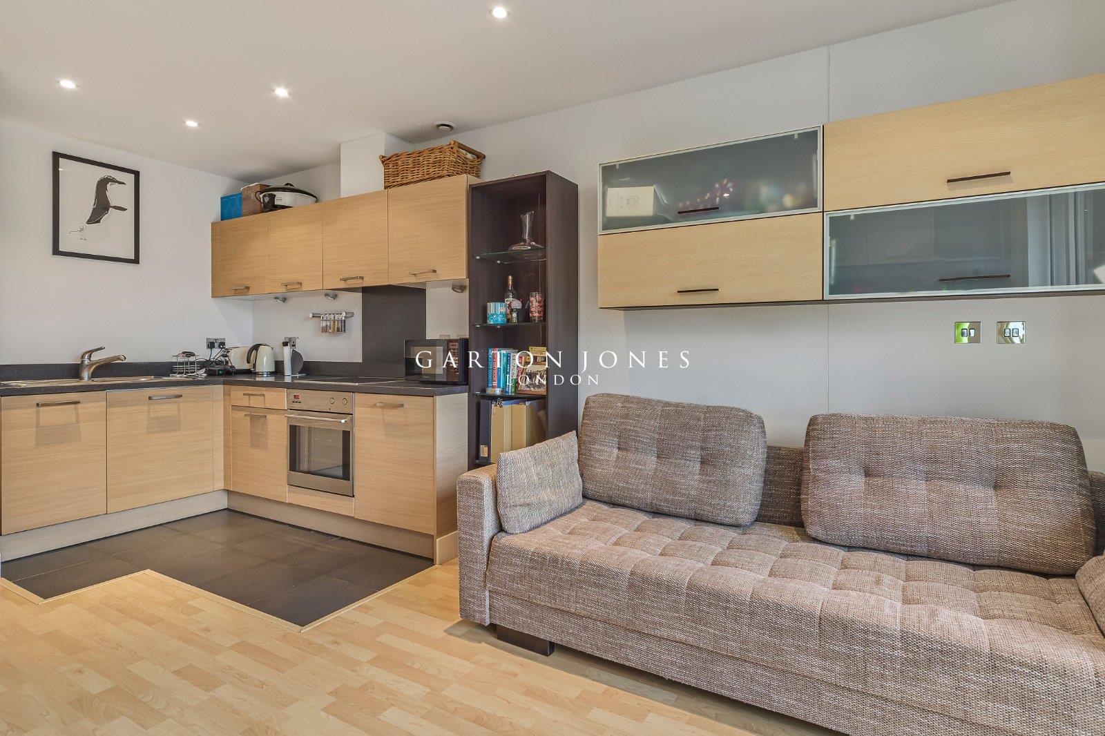 Property Image b0d6a40b-eb58-4284-b743-3c1660738e3c