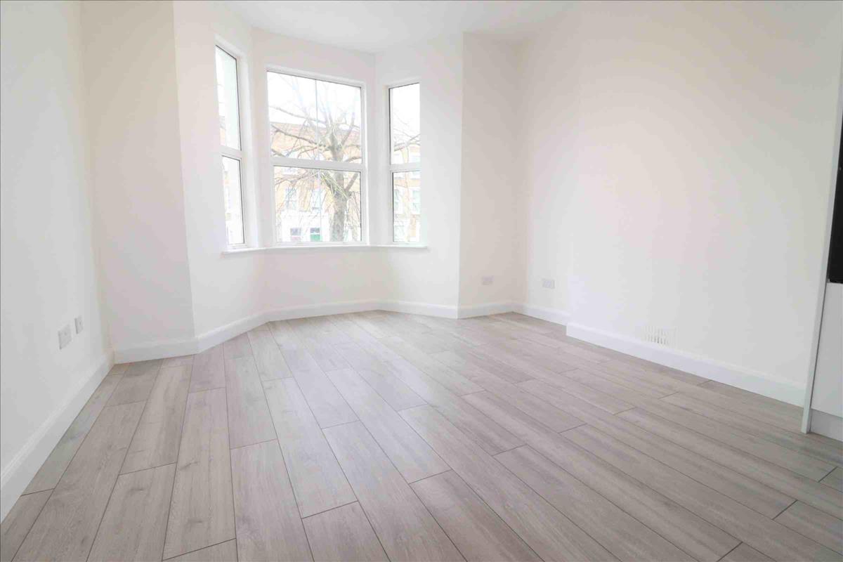 Property Image b0ed4af8-4316-4127-b9de-c0a180c3b918