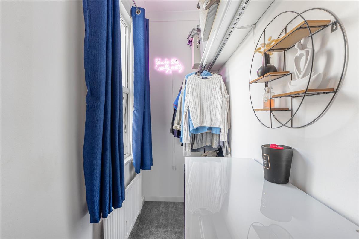 Property Image b0f262f0-3fb1-4ed7-b6b5-803bd9fd7e58