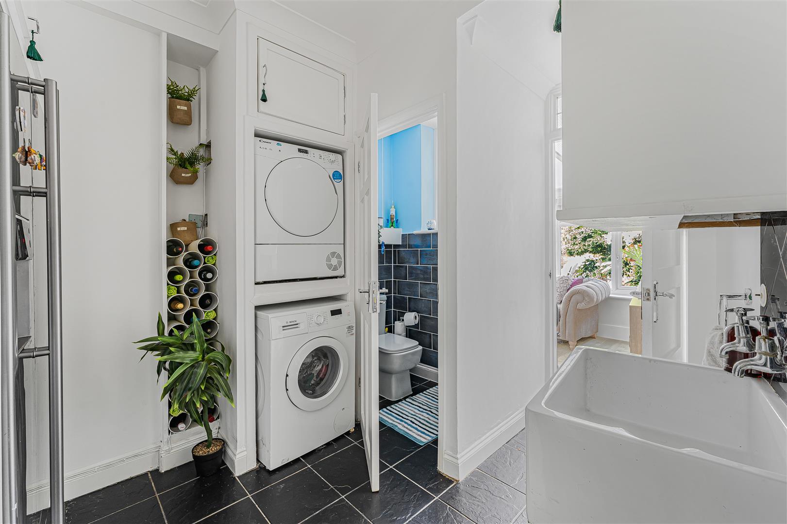 Property Image b0f52e33-fd83-4e27-a6c8-ee4fc6406d64