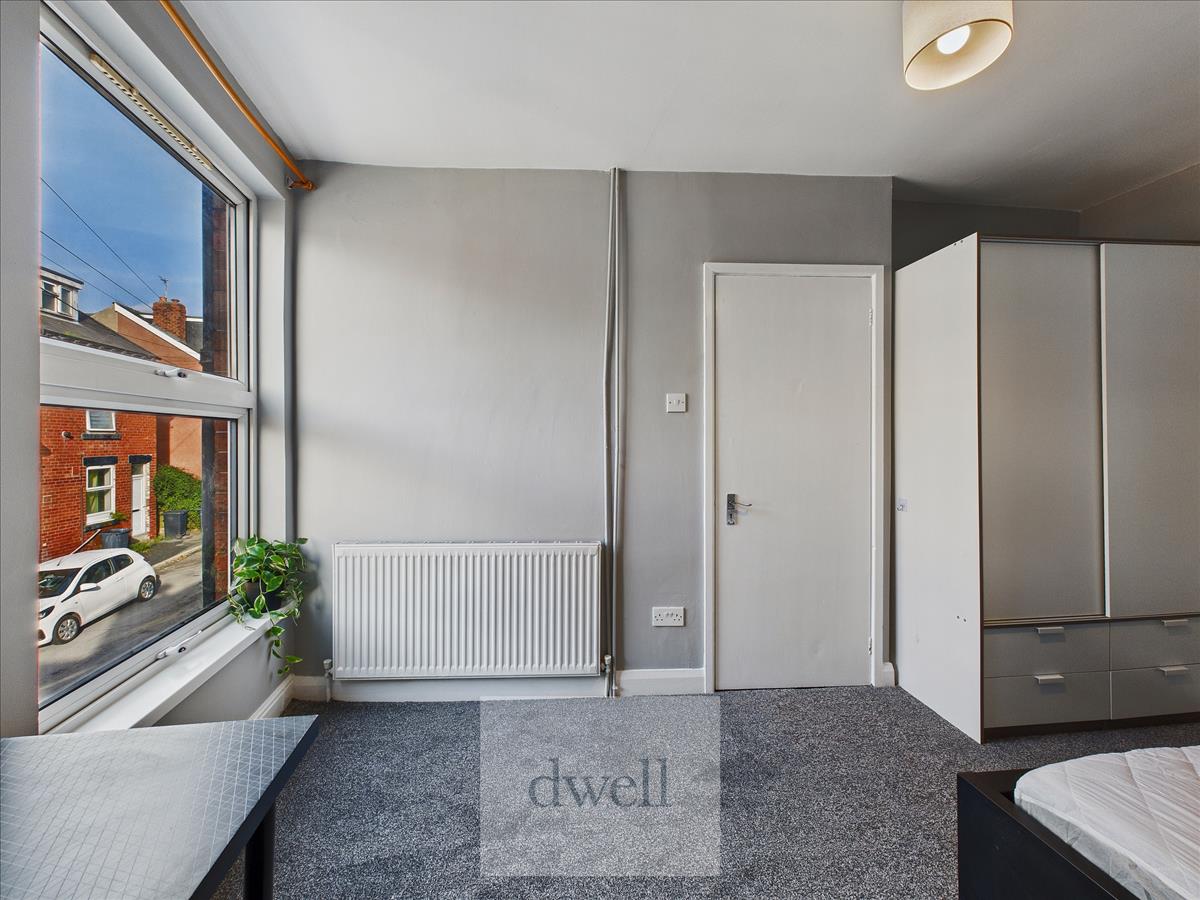 Property Image b0fa0cb3-5749-4653-a6ca-0f26ef616eee