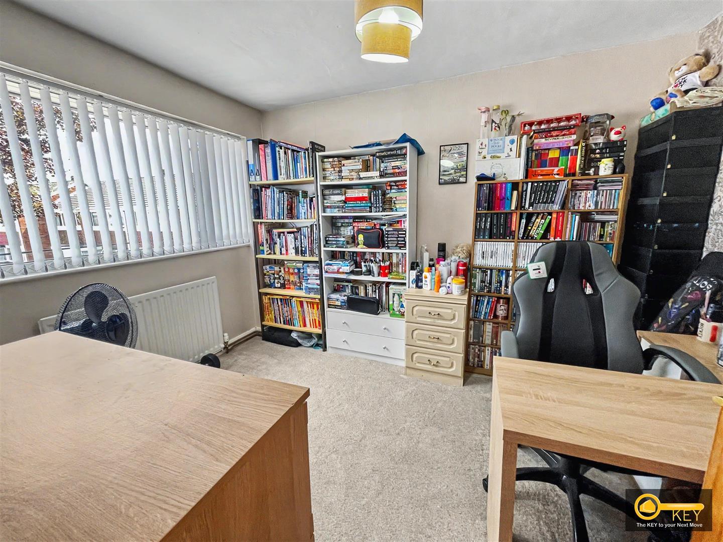 Property Image b0fdd3f8-598d-450f-a157-93a7cb1e2ee1
