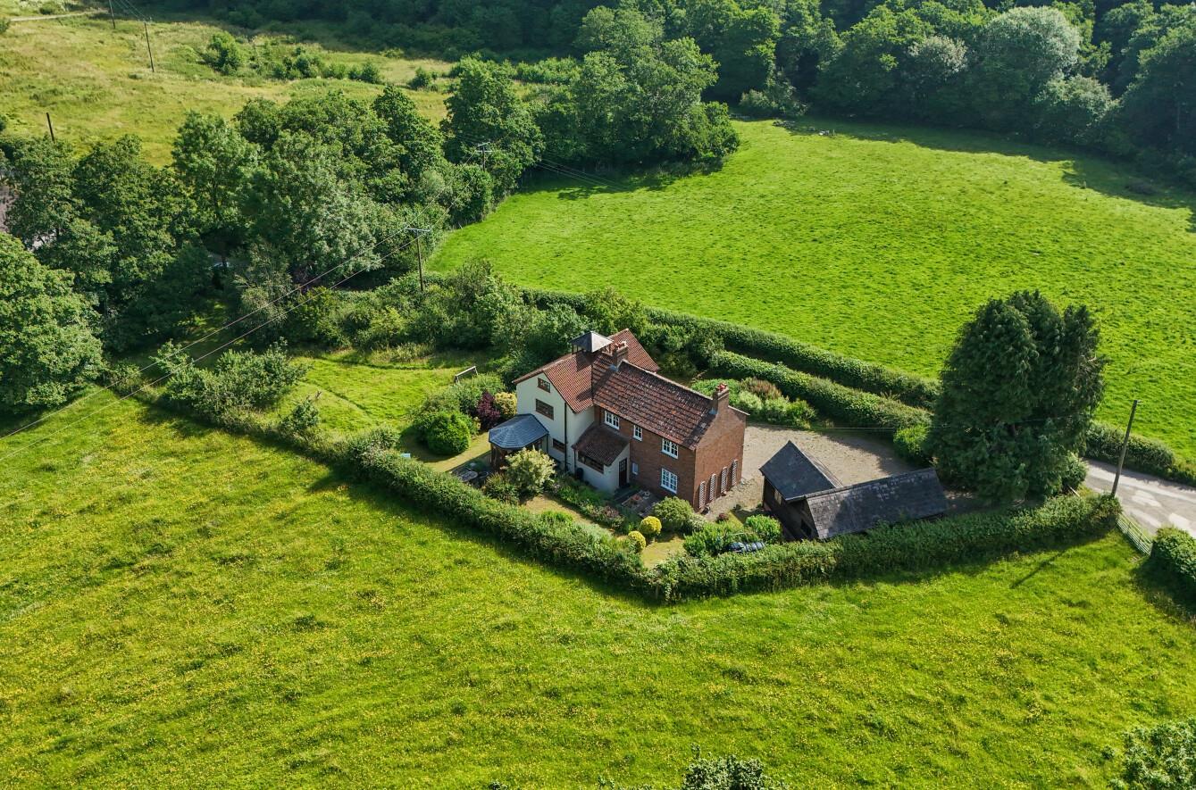 Property Image b0ff3804-b5e5-4ef7-a18c-7a277a609d2e