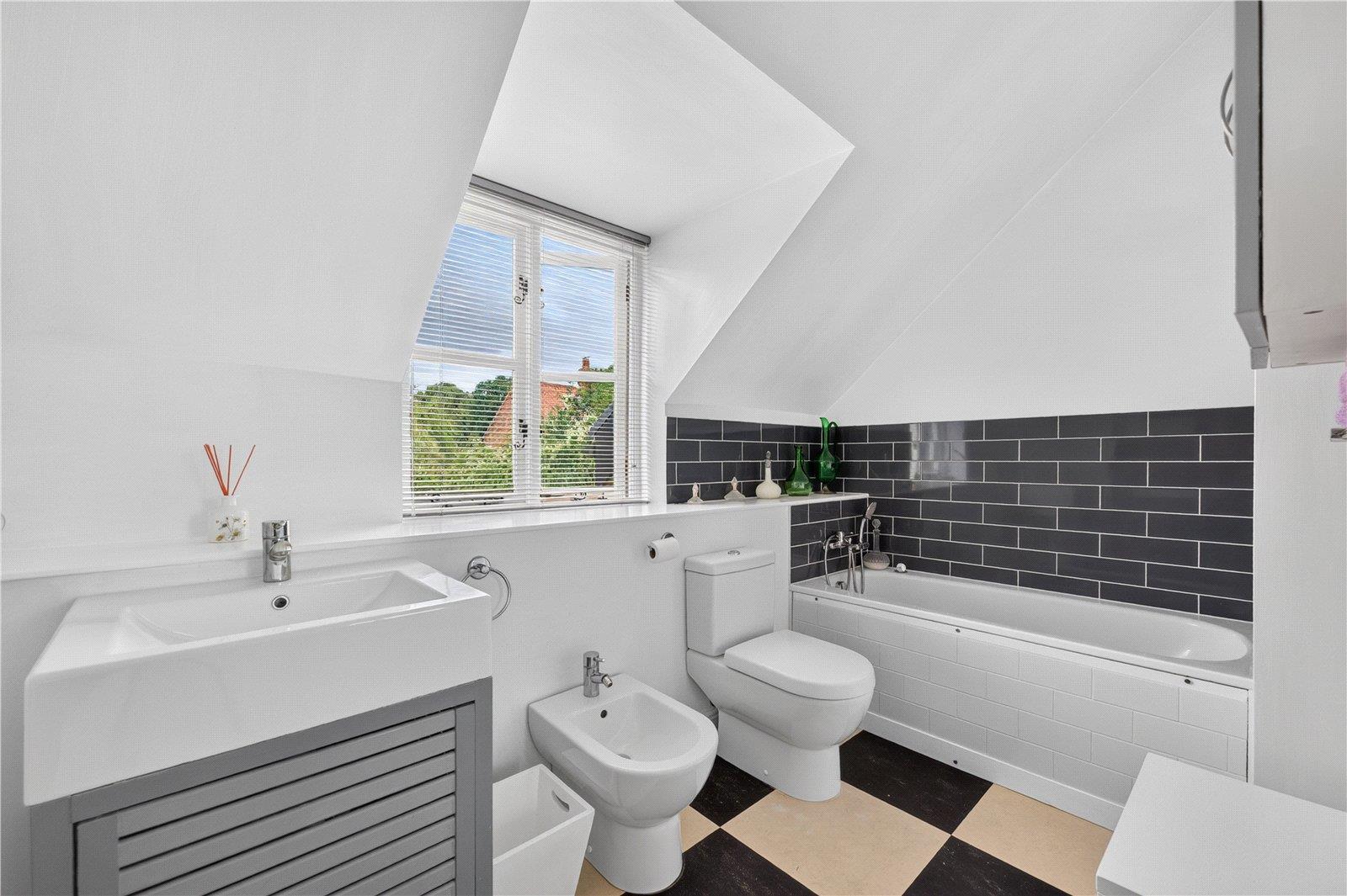 Property Image b10082aa-5391-4fe8-a903-7ca8e5f79a72