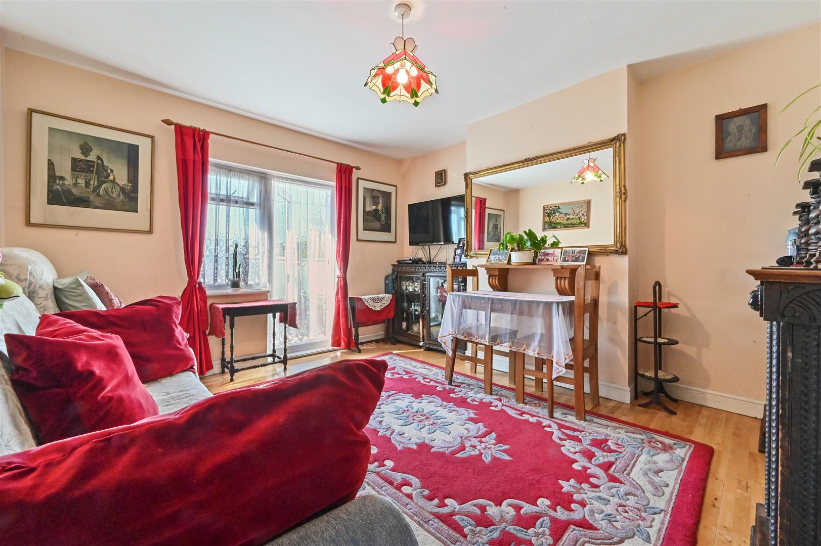 Property Image b102f818-7470-464e-9192-a12e102da235