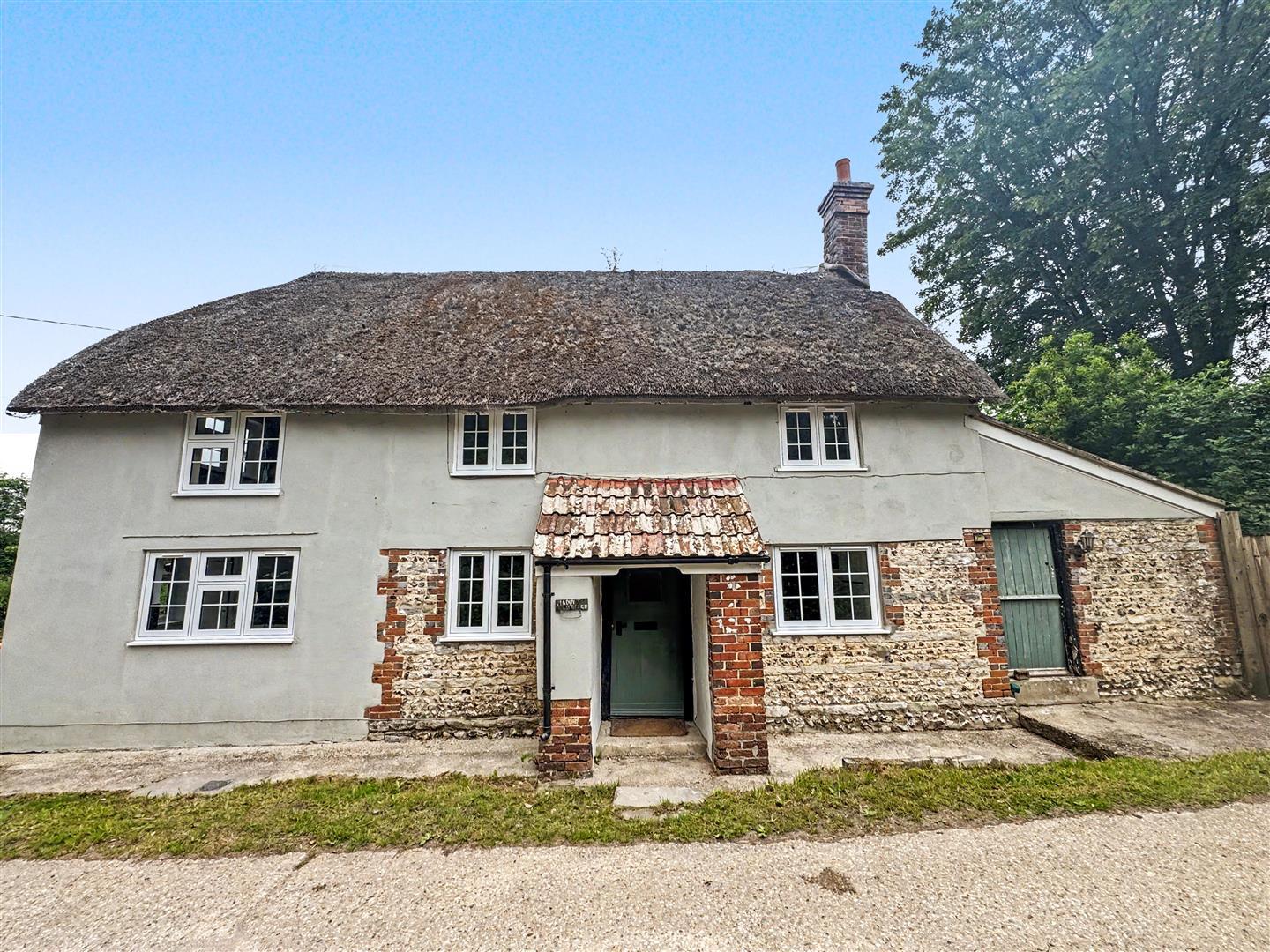 Property Image b10a9da9-5bae-4b02-a349-d035633456af