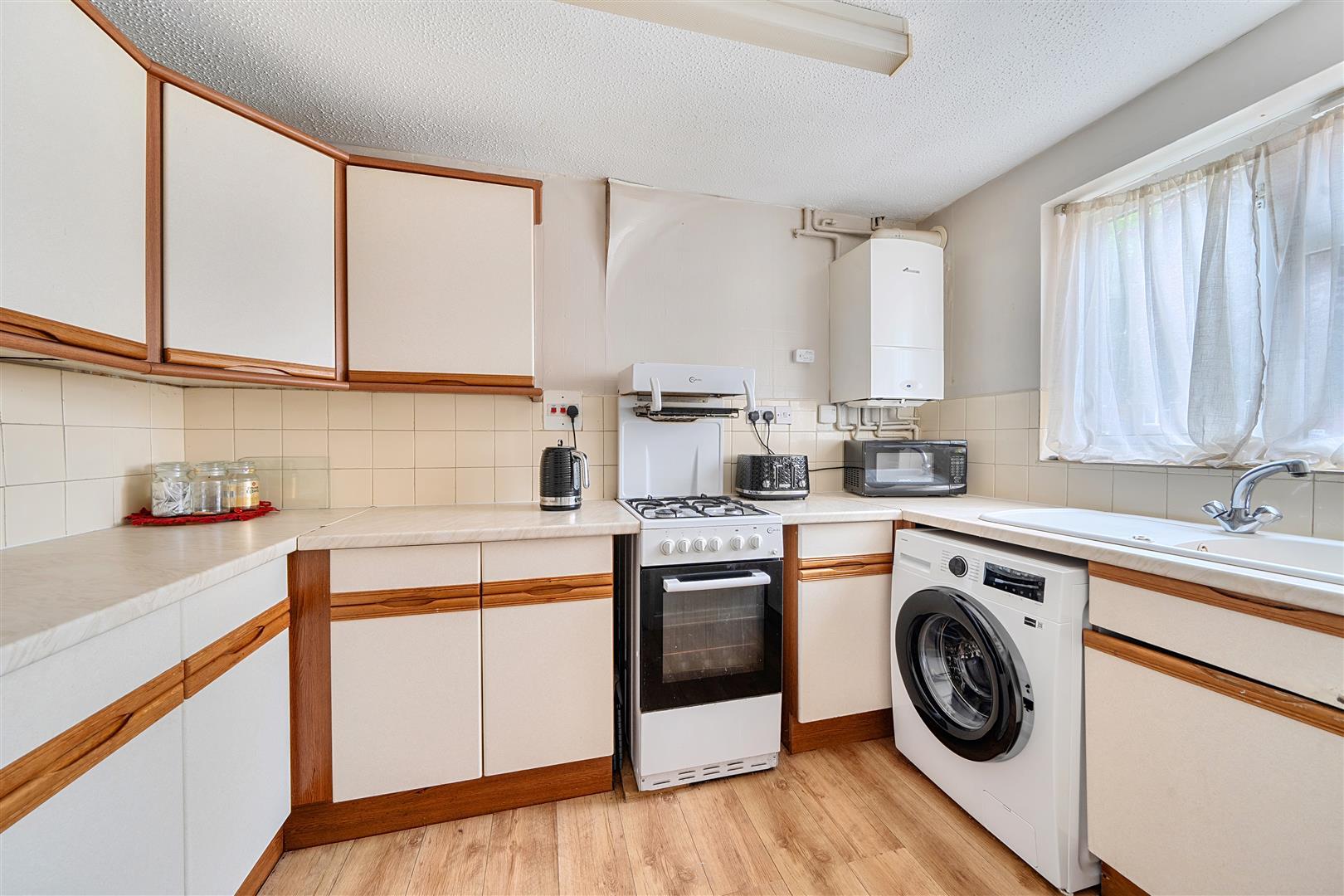 Property Image b10f5de8-e9bb-462c-81d8-47ae45b39307