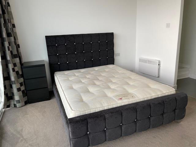 Property Image b1178719-972e-4a18-953e-1a3f095c62cd