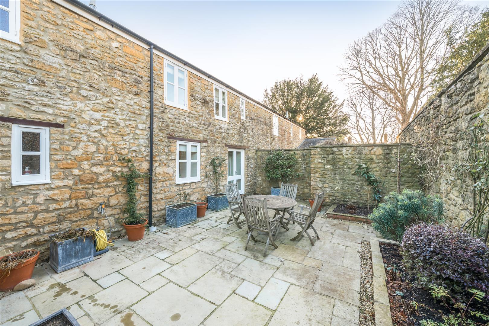 Property Image b11c0a70-bcac-4b71-9549-51dc347329e5
