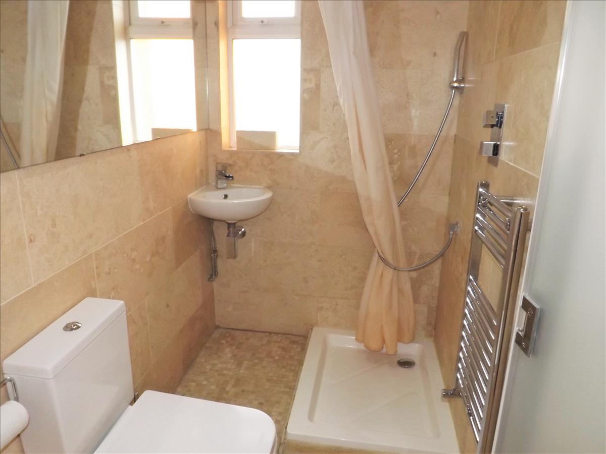 Property Image b11d198c-43d2-4f10-a3c5-033e373e4dca