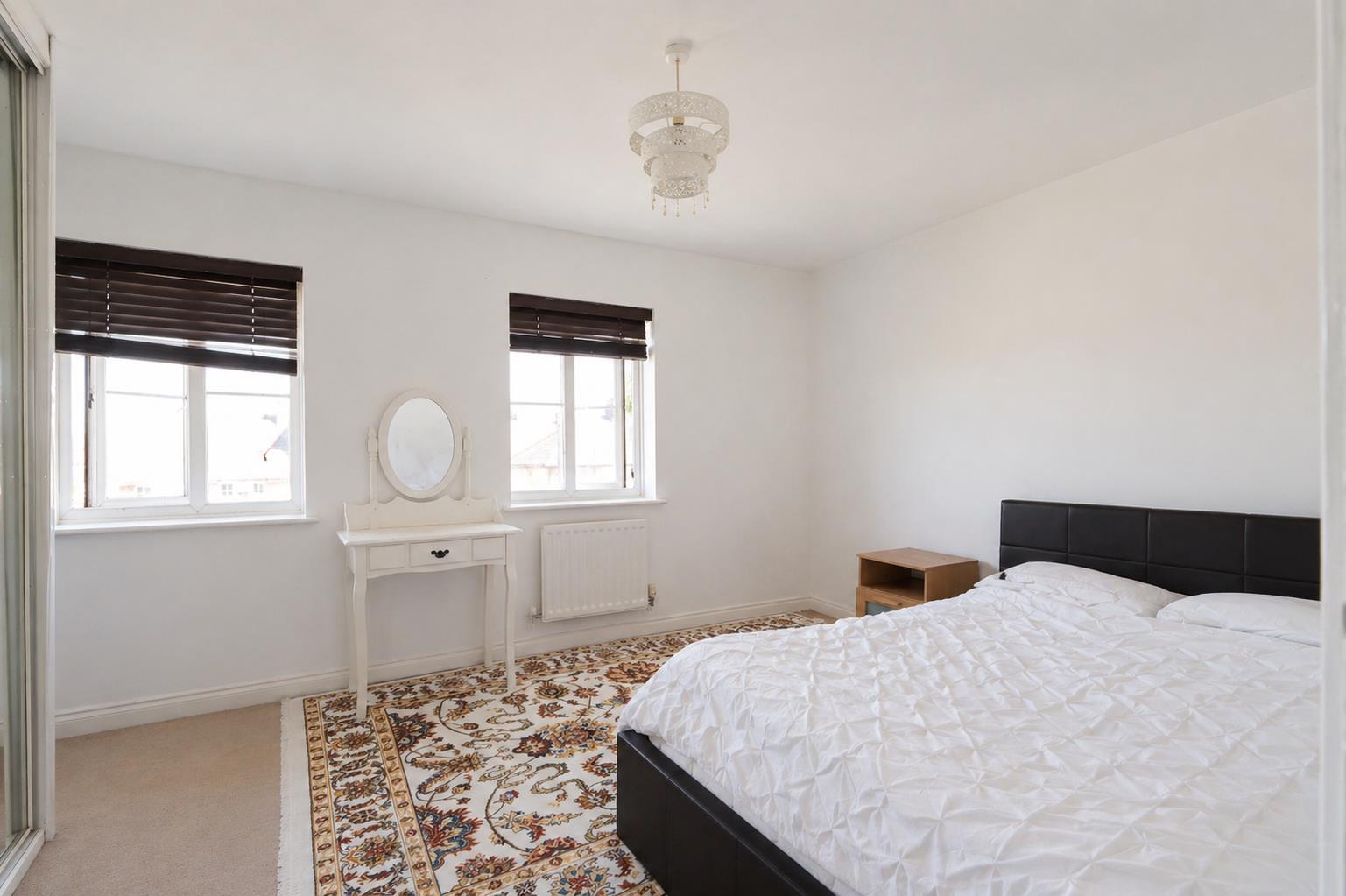 Property Image b120a075-9896-481b-97f6-081c864f2efe
