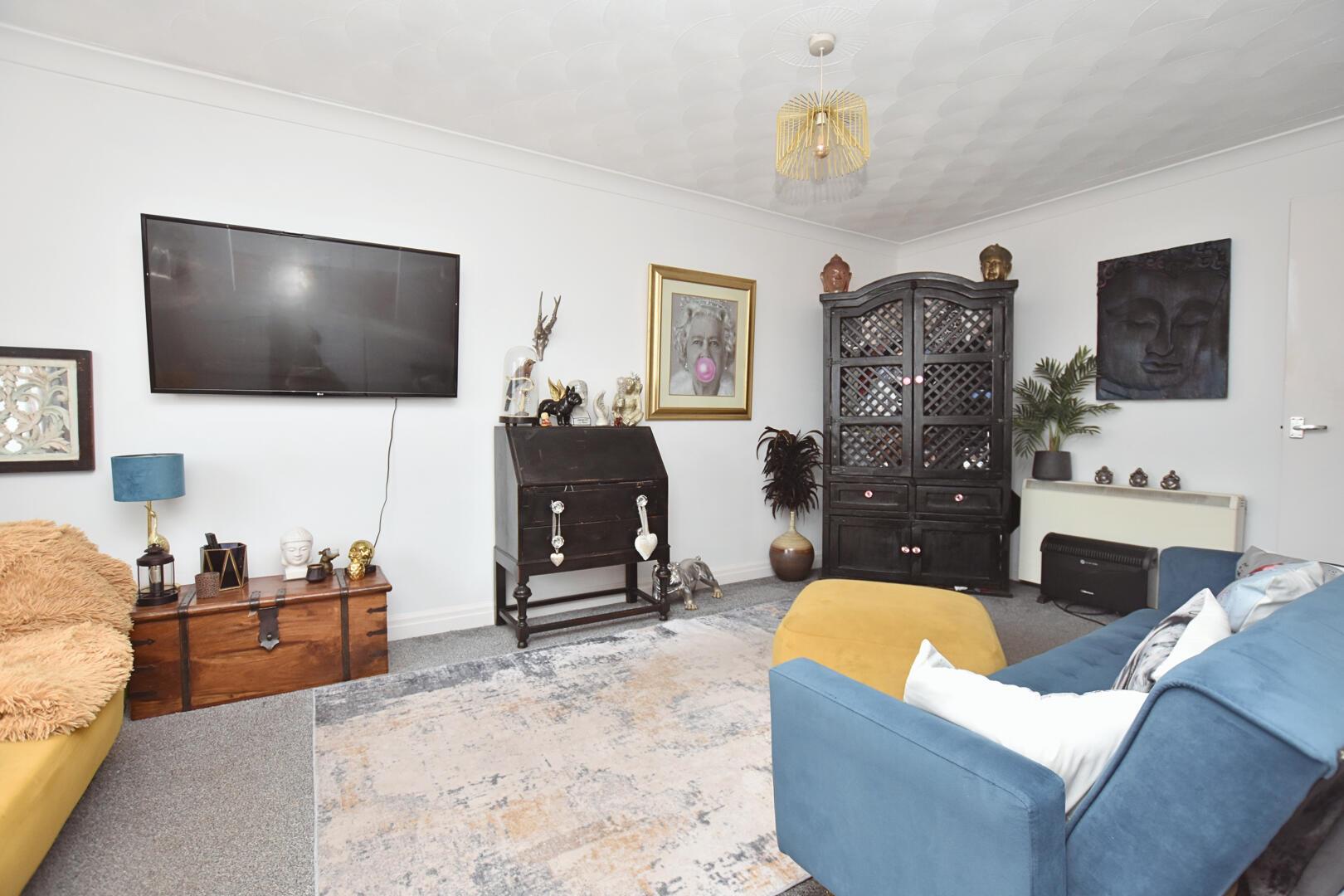 Property Image b12ace34-da4a-42a2-988b-b72f464088aa