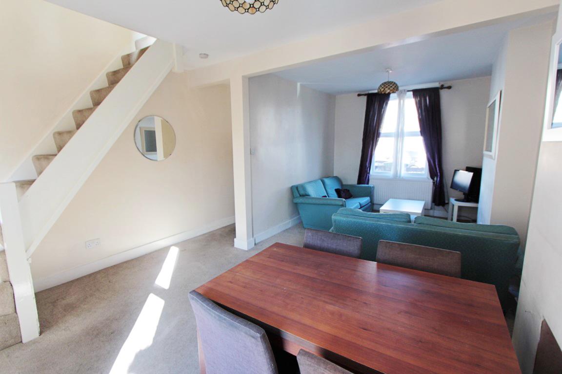 Property Image b13126b1-8d4b-42ca-8b33-a46da48219ff