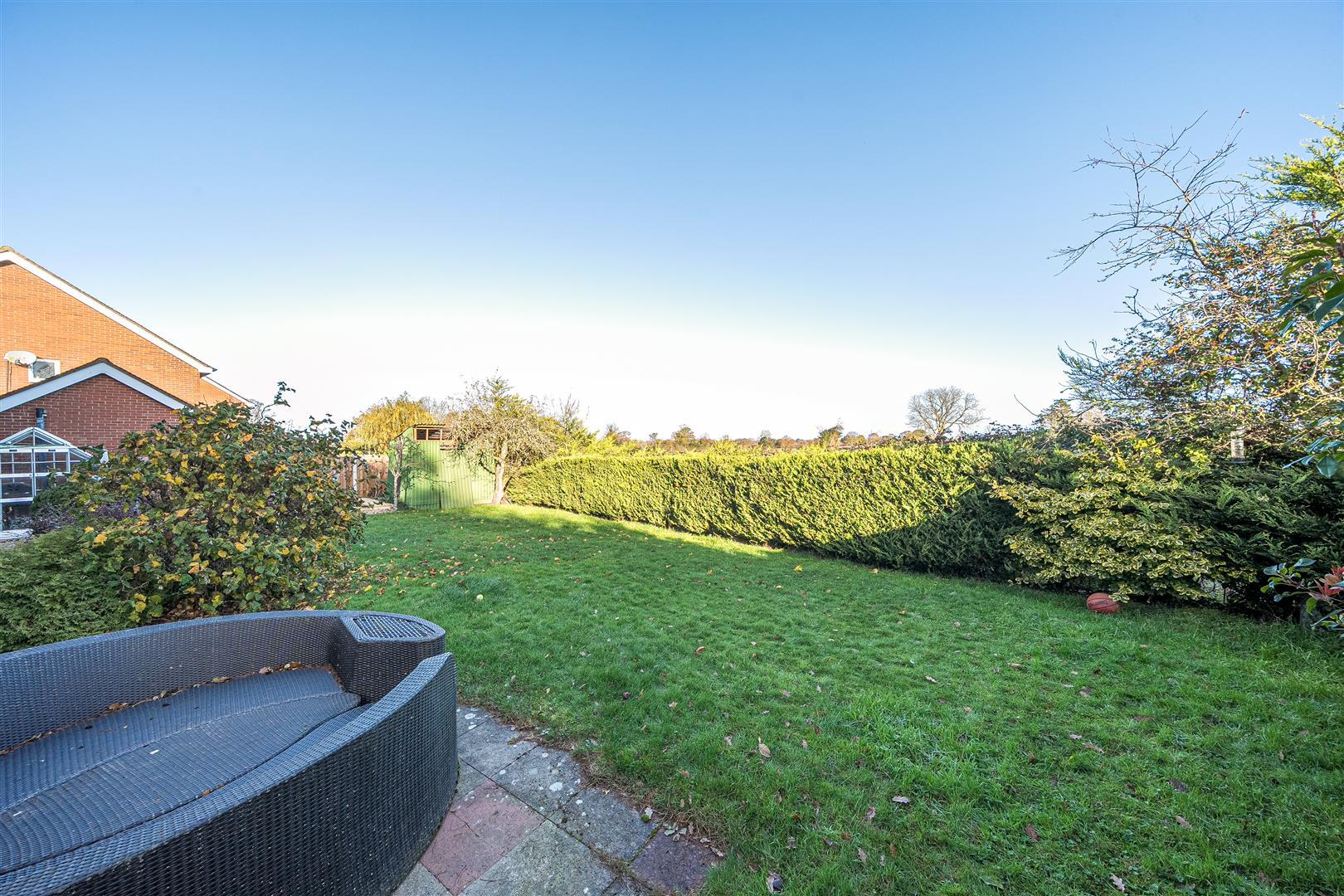 Property Image b13759b3-8272-4c2e-a7a5-9559587e9ea3