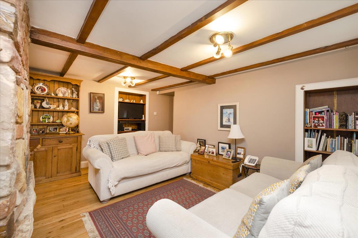 Property Image b137e94c-757e-4a36-919b-c35b6a96002d