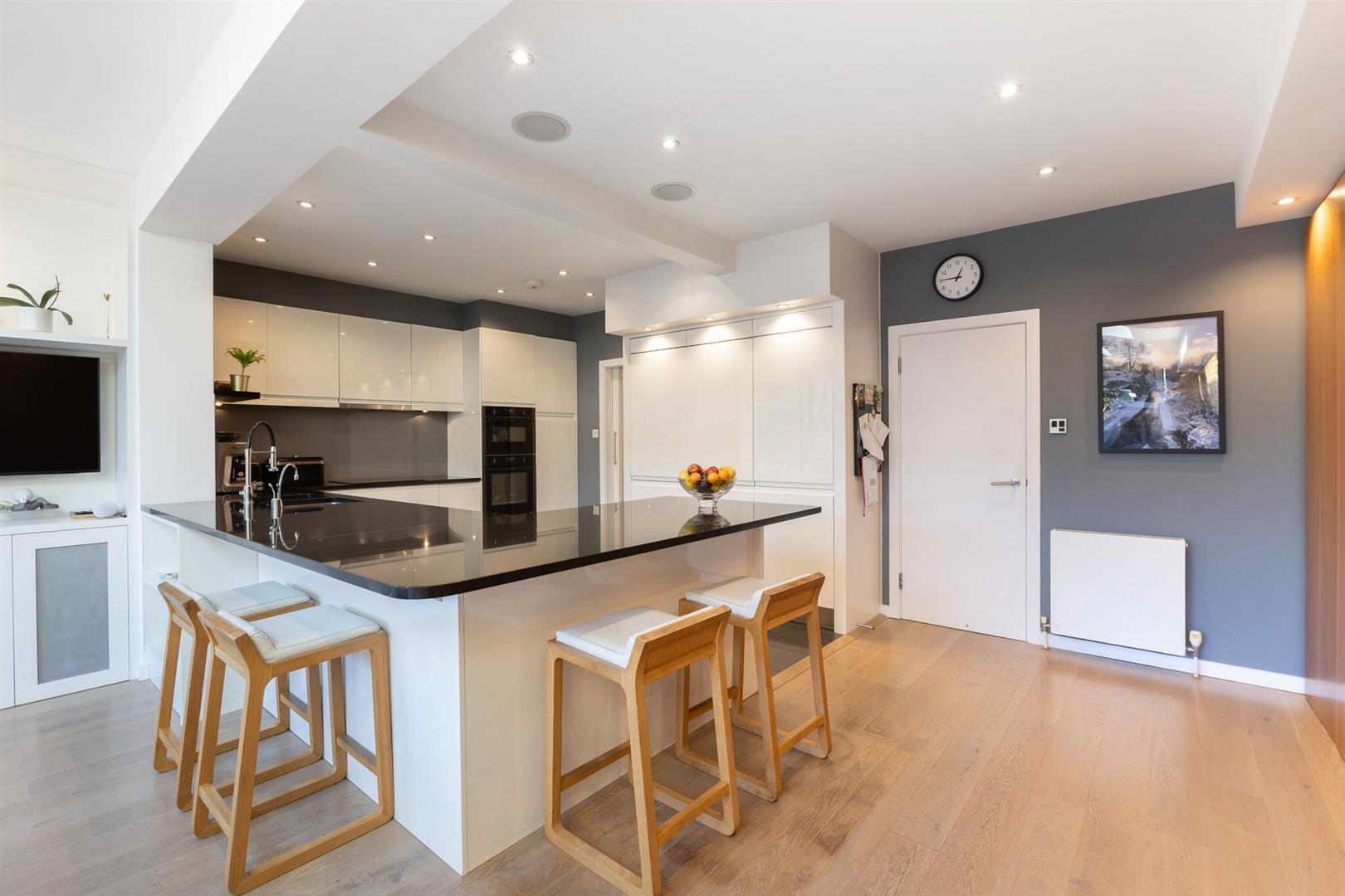 Property Image b138db04-5add-43bb-ab70-8a82a27c339b