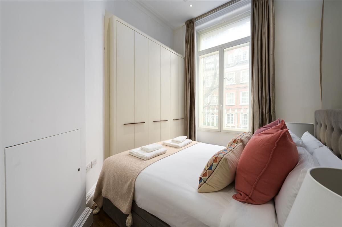 Property Image b13f2047-f66c-4c86-8065-05aaf0e2bf38