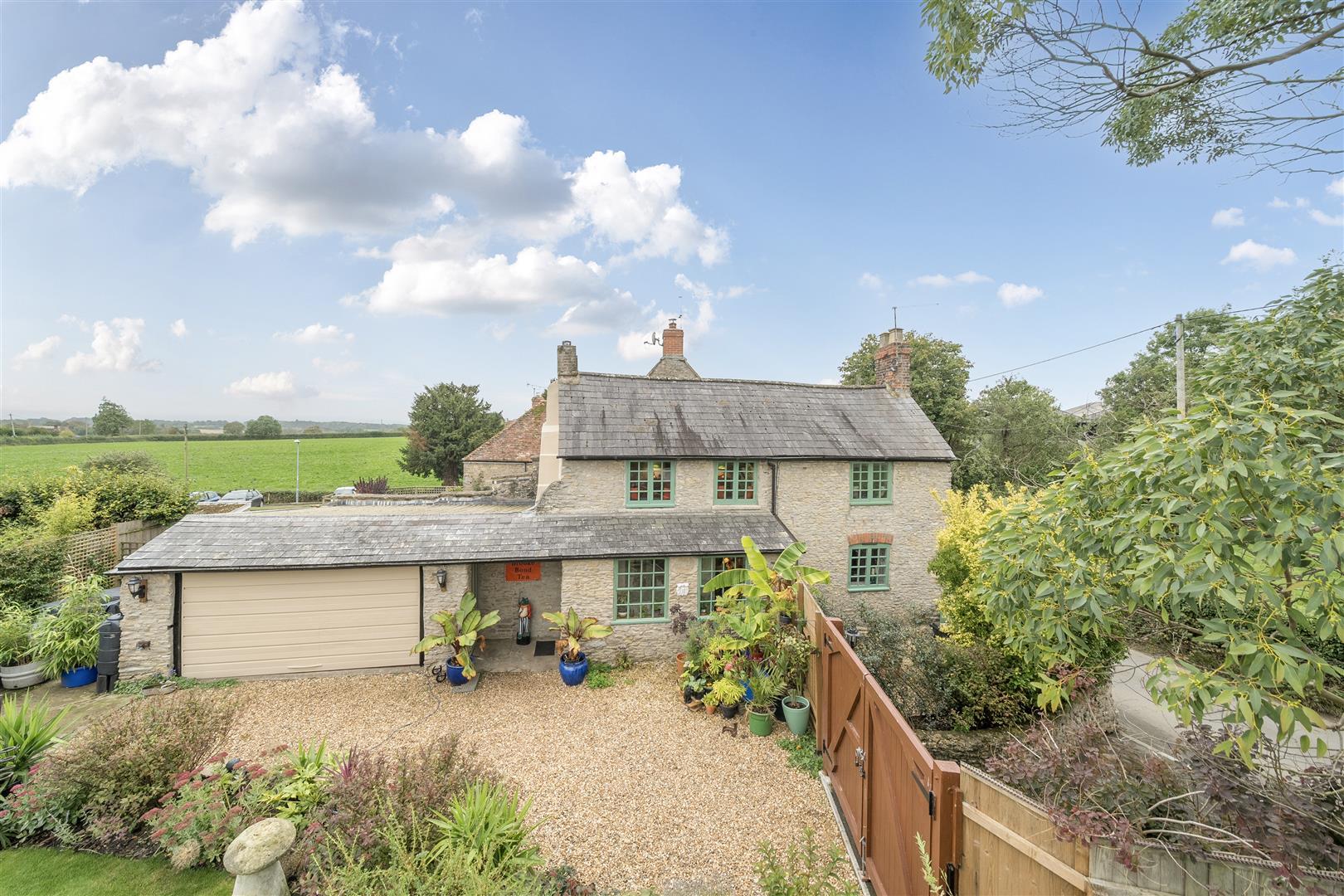 Property Image b141578b-10f1-42fe-8df7-d9020b980933