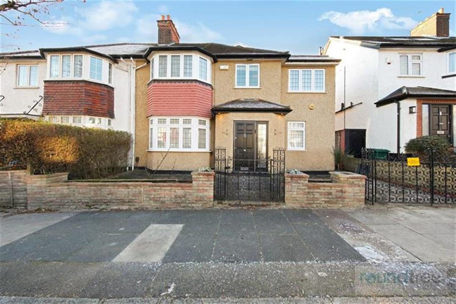 Property Image b14342a9-207b-4633-95df-506575a9ba4c