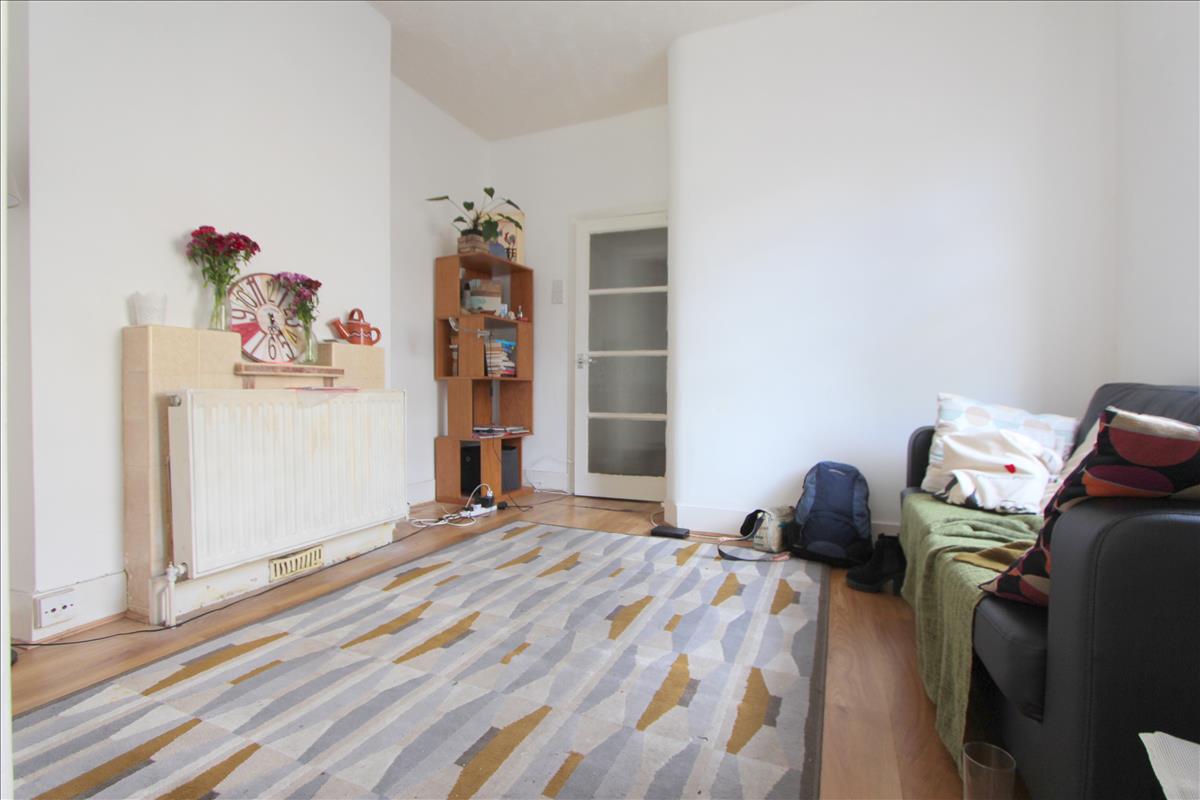Property Image b149cf37-e1cb-4d34-b34d-6292a512b332