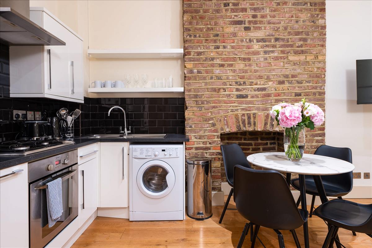 Property Image b14e722a-241e-4315-86c8-d775c048cd88