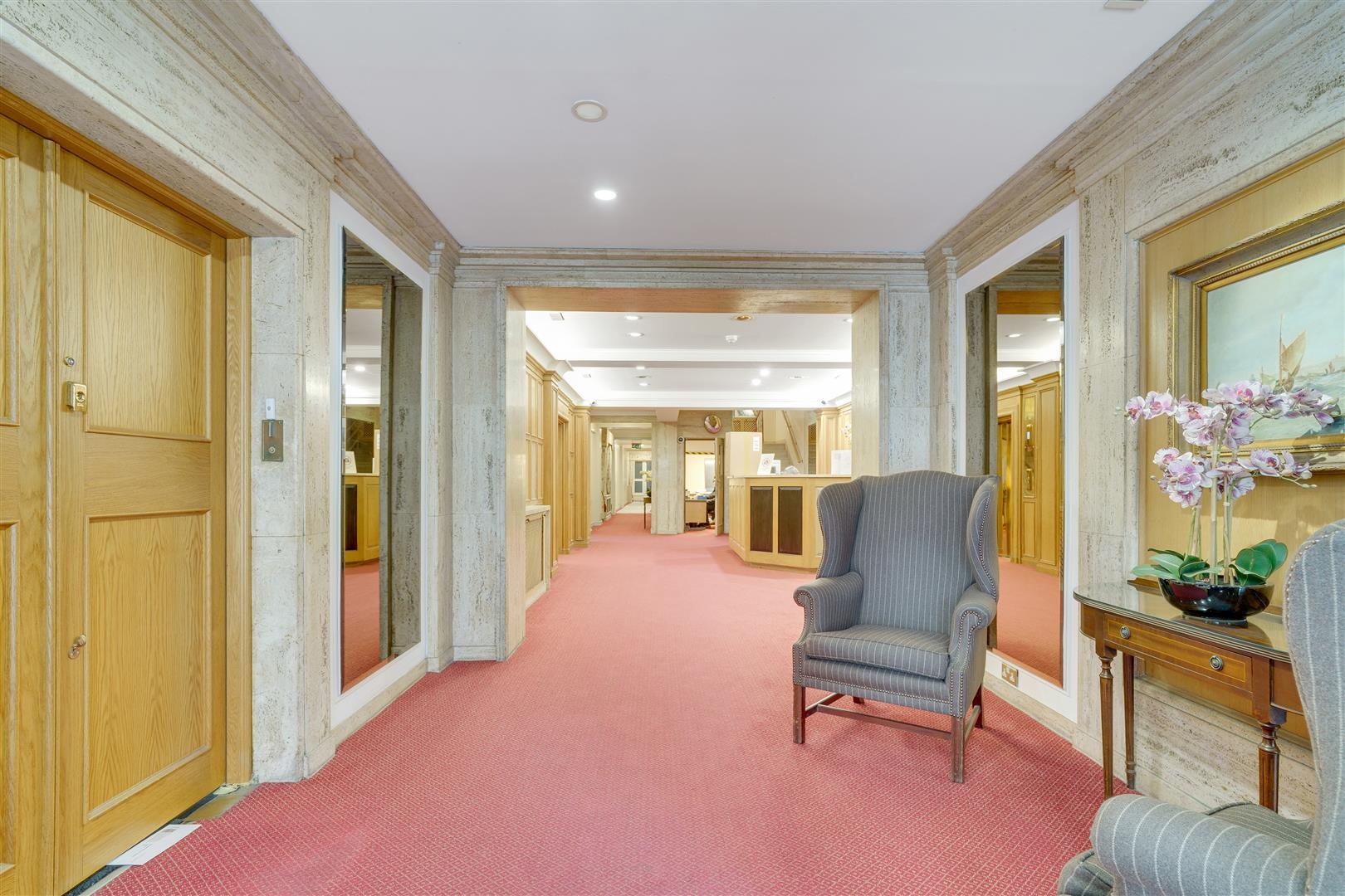Property Image b14fee3d-f026-482e-8b87-08943b9409e1