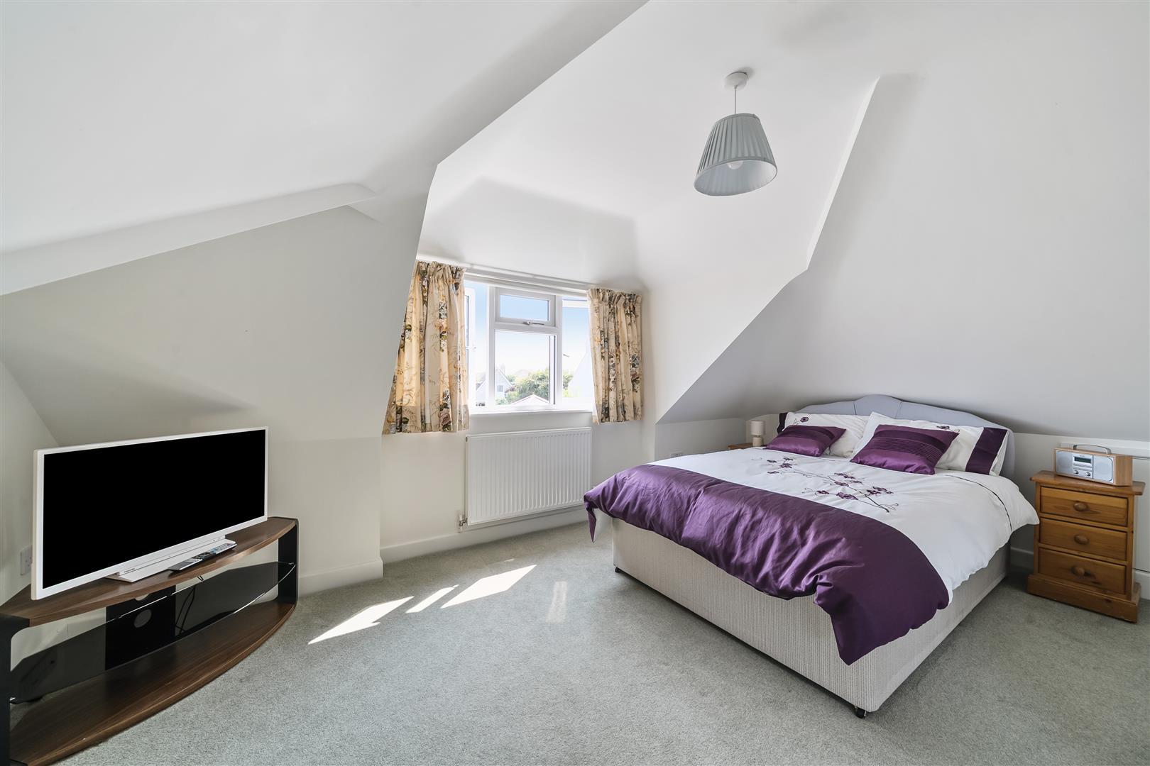 Property Image b157900b-de4f-4bf1-98ee-beb4f2494e7c