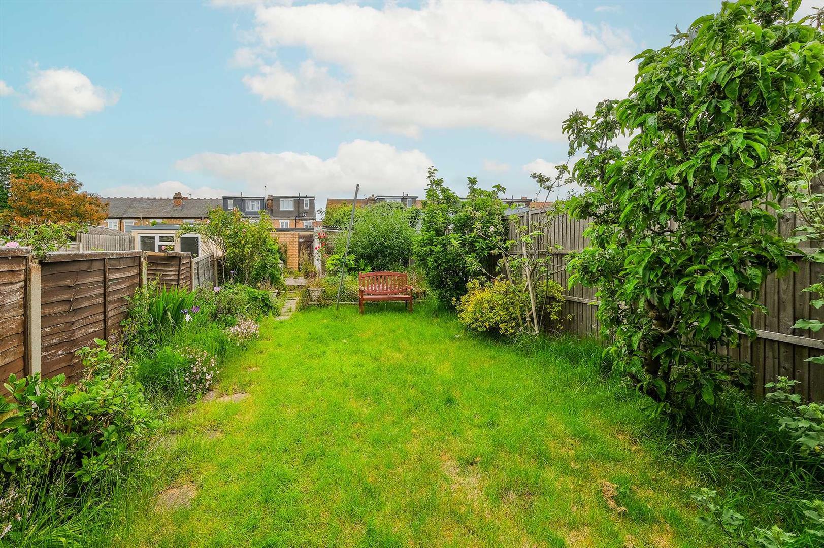 Property Image b165c34d-baaa-4d15-964c-1f63d8766396