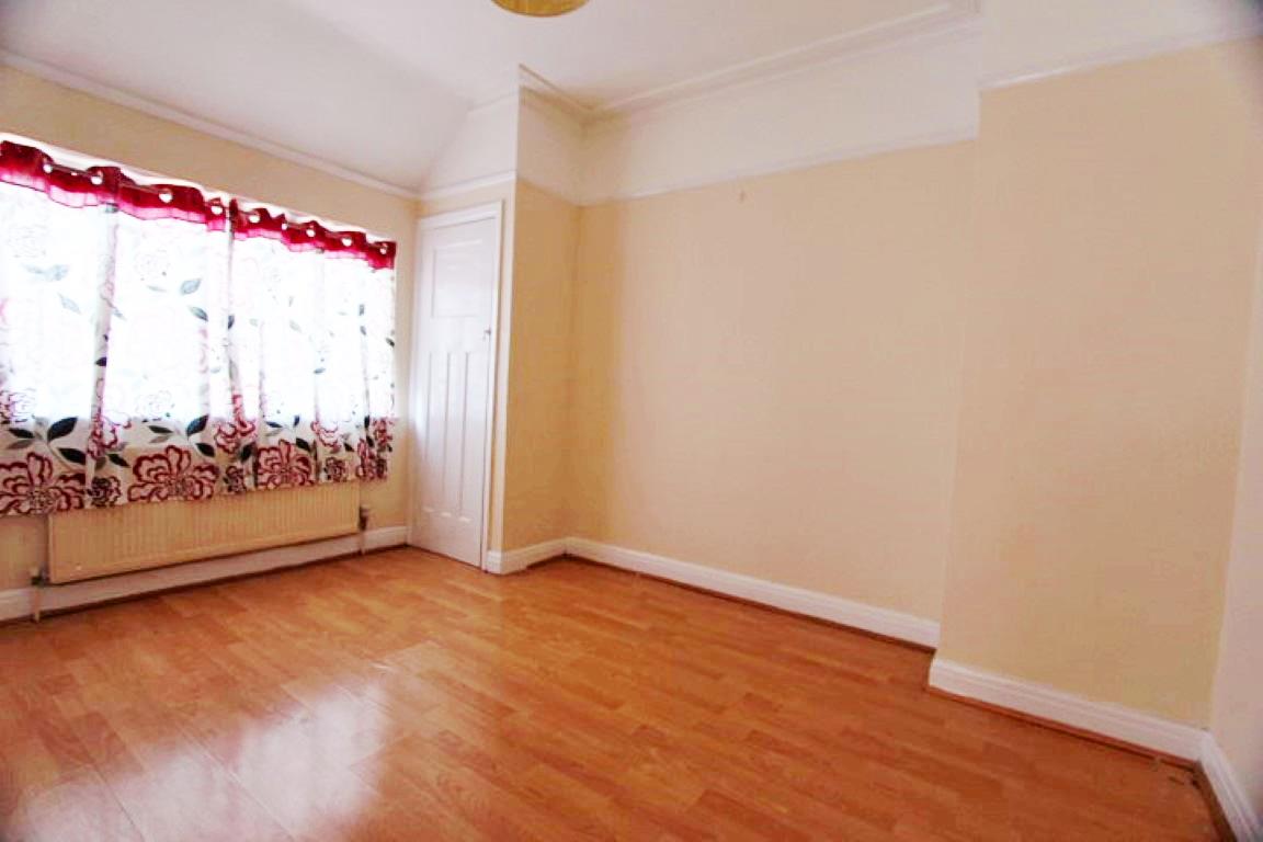 Property Image b173a2d2-9937-443d-84d9-1e58f8094958
