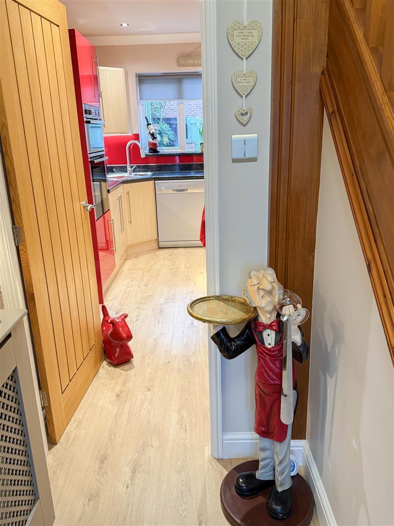 Property Image b17bea51-dd23-4d55-b4f8-420e144e66cd