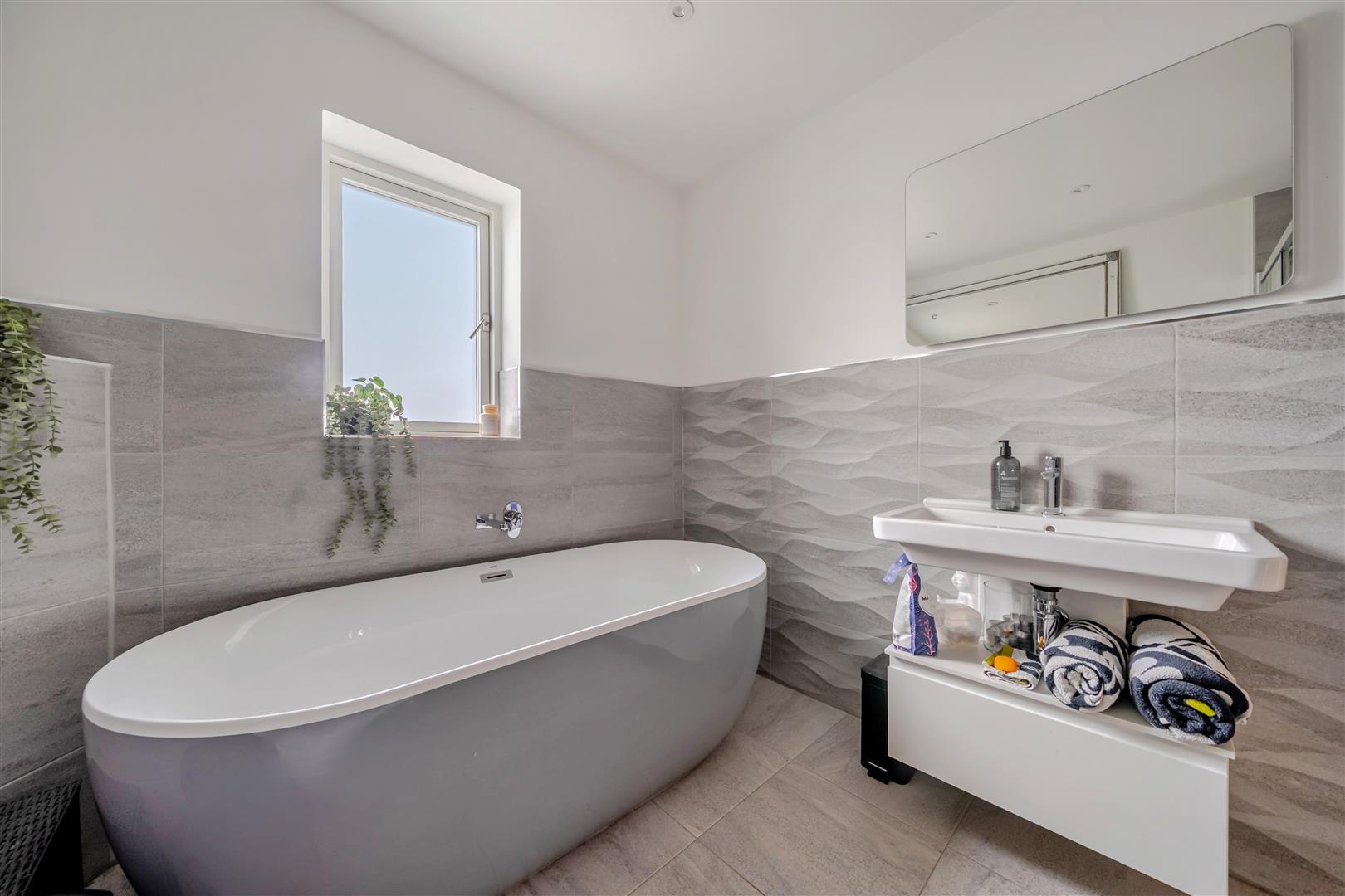 Property Image b17f1af9-9057-449b-a05e-dd18ce0dd2c7
