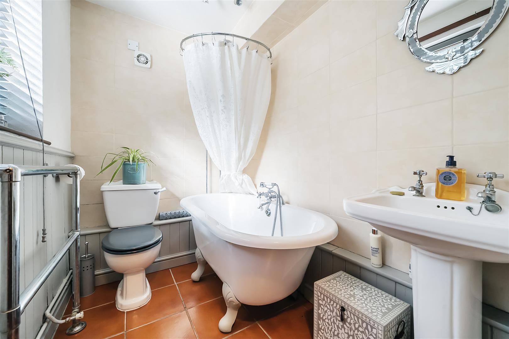 Property Image b1800b85-f2ec-4905-84bf-e6daf5ef1602
