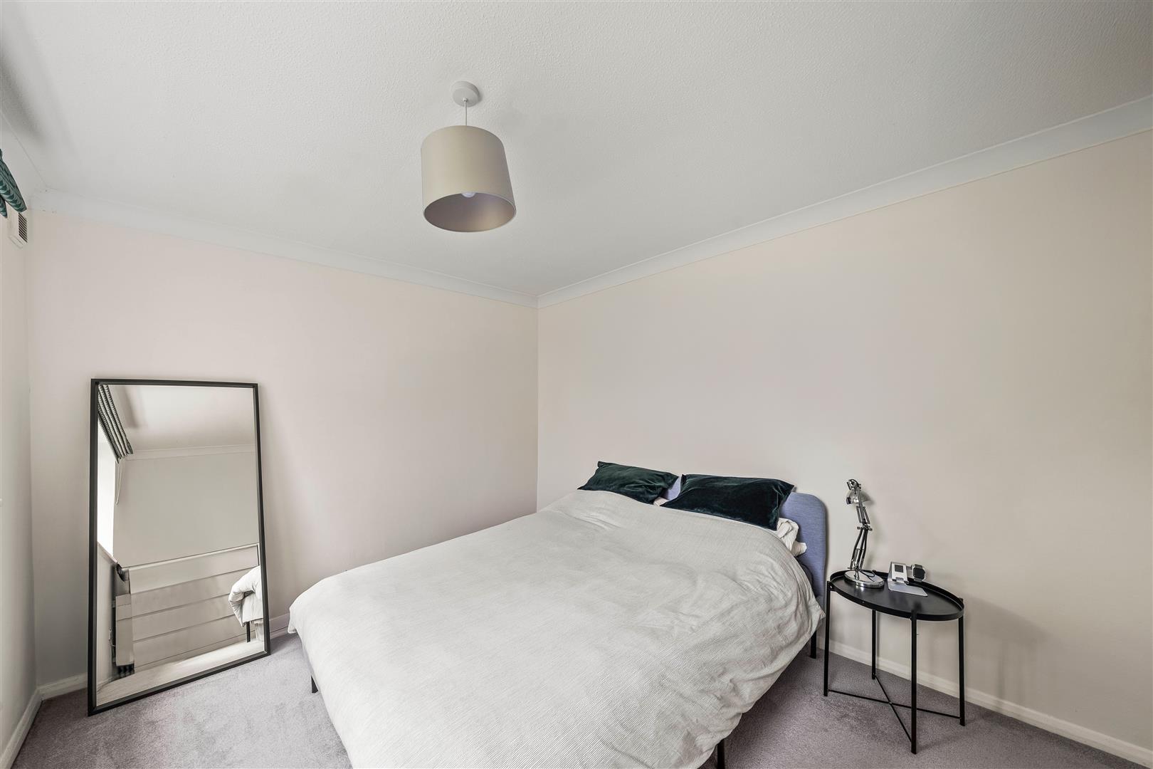 Property Image b183e25c-13aa-46fb-9a5c-13302d937a6a